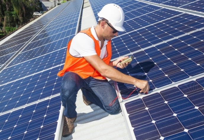 Solar Panels Installation & Maintenance Tips